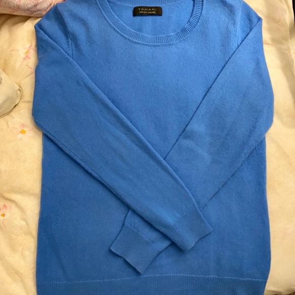 Vermillion Blue Cashmere Sweater - Picture 4 of 5